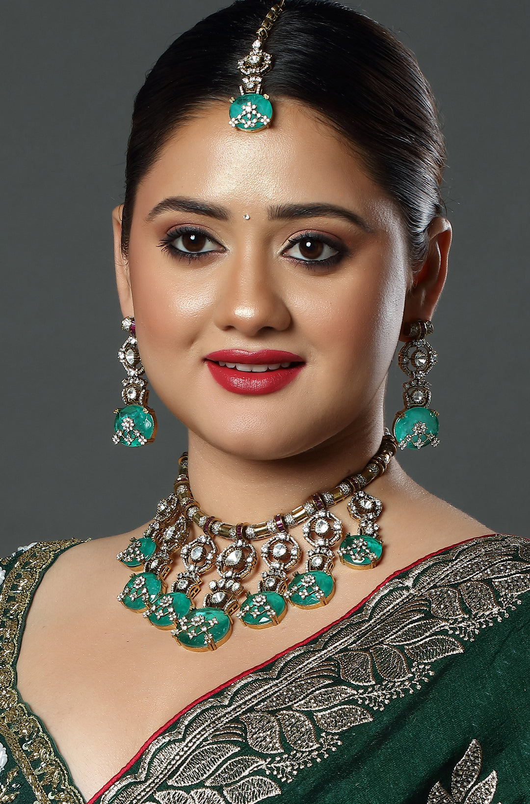Emerald Drop Kundan Choker Set