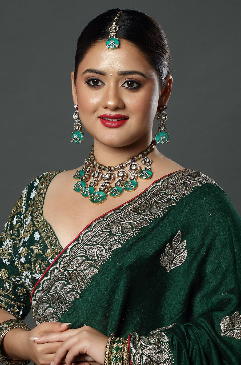Emerald Drop Kundan Choker Set